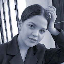 Lenie Umerova